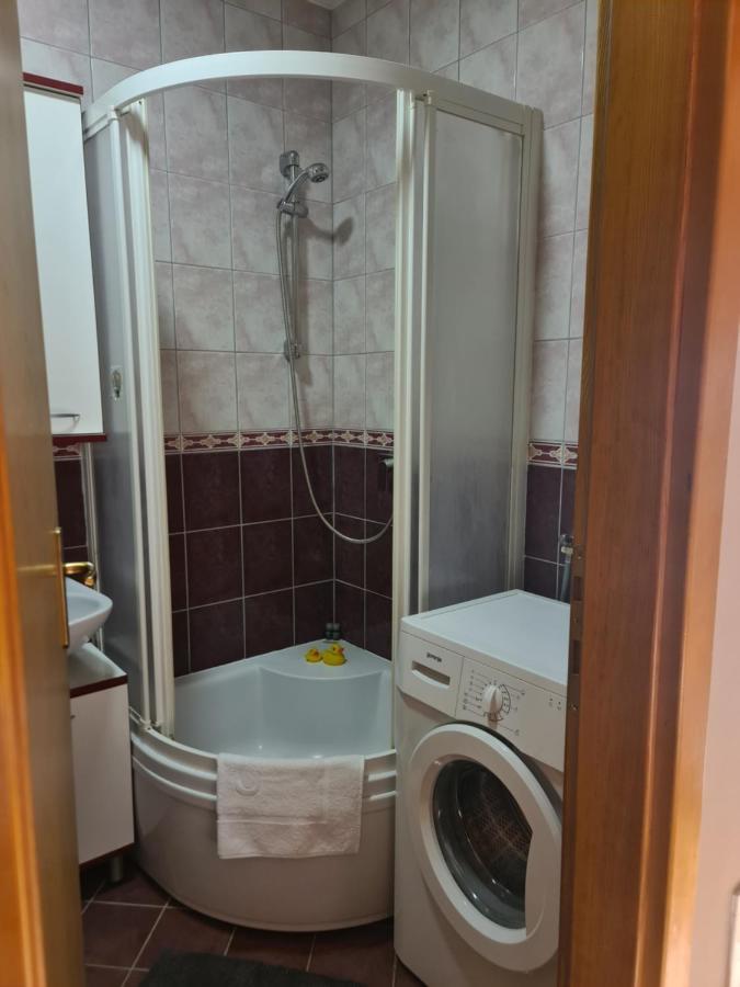 Apartman *Joy* Ösek Dış mekan fotoğraf