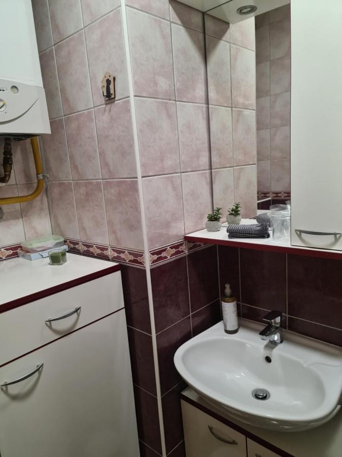Apartman *Joy* Ösek Dış mekan fotoğraf